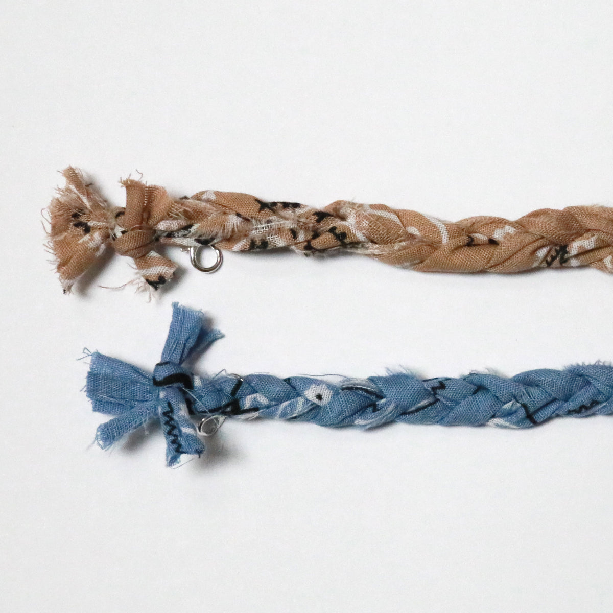 Simple Braided Bandana with Tied Ends Trucker Hat Chain